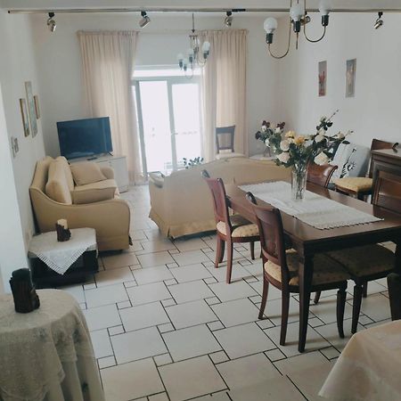 Sunny Central New Classic House Heraklion  ภายนอก รูปภาพ