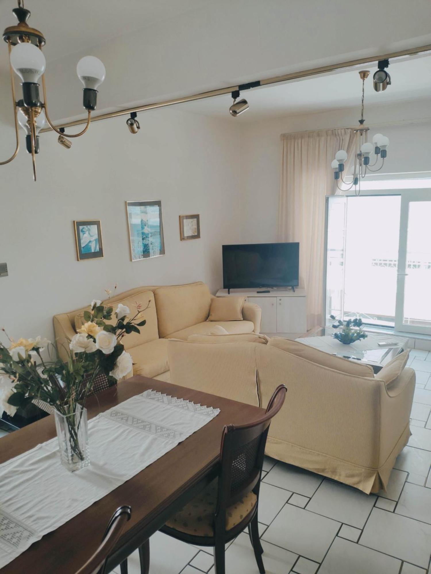 Sunny Central New Classic House Heraklion  ภายนอก รูปภาพ